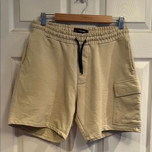 Pull&Bear Men's Beige Athletic Shorts